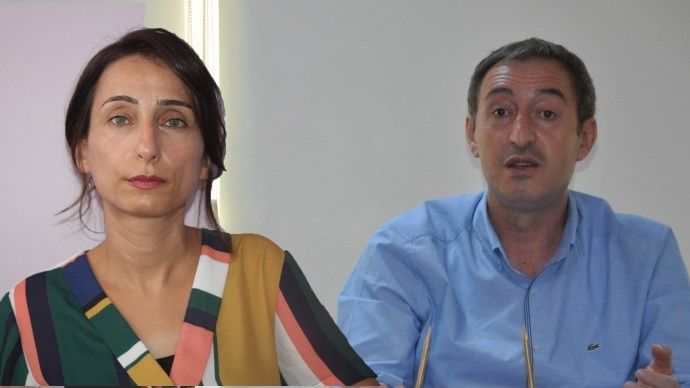 Yeşil Sol Parti’nin yeni eş genel başkanları belli oldu!