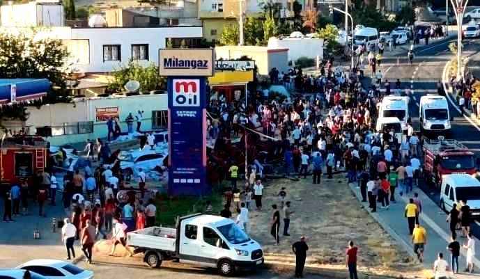 Derik’te 21 kişi ölmüştü; Mahkeme kararı kemikleri sızlattı