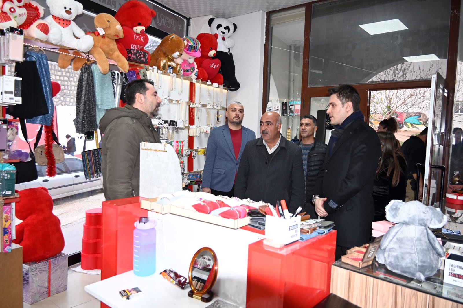 Kaymakam Çakır’dan esnaf ziyareti