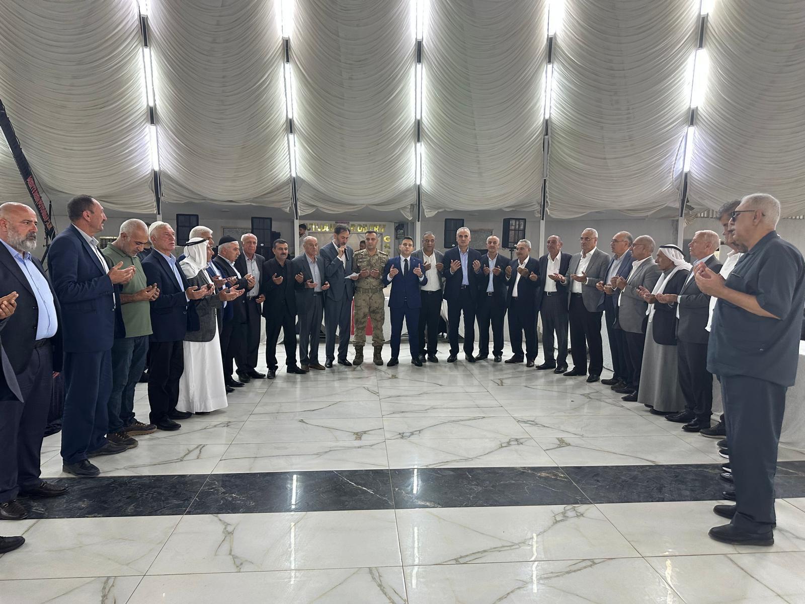 Bir husumet daha tatlıya bağlandı