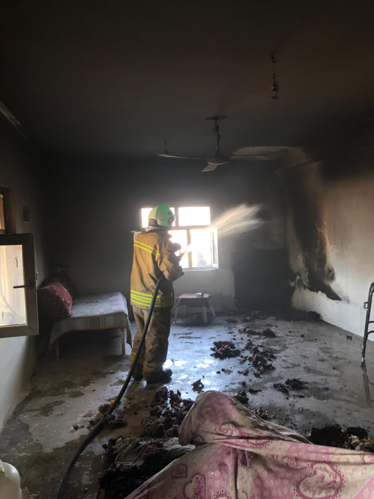 Eski muhtarın ev yangınında feci sonu!