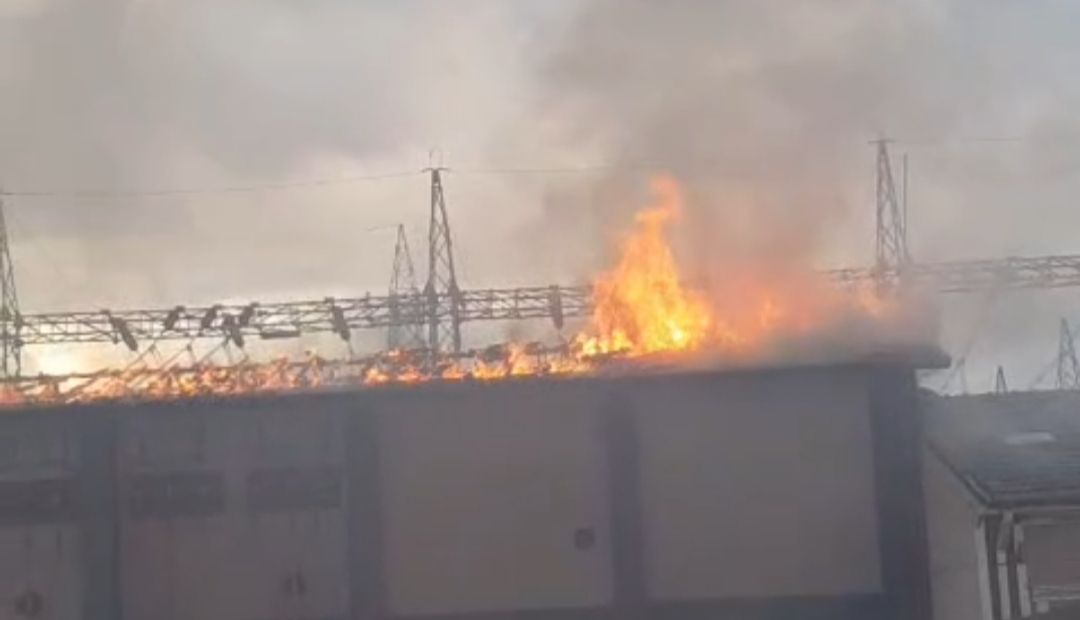 Derik’te trafo merkezinde patlama: 150 mahallede elektrik kesildi