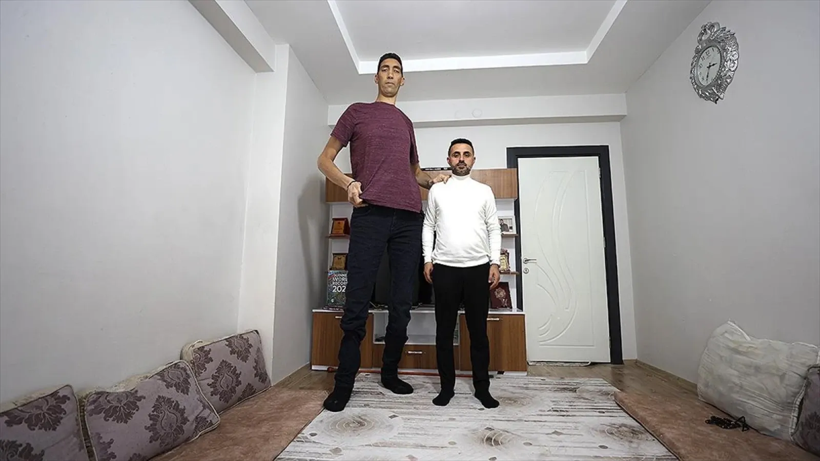 “Dünyanın en uzun adamı” Sultan’ın hayatı İngiltere’de belgesel olacak